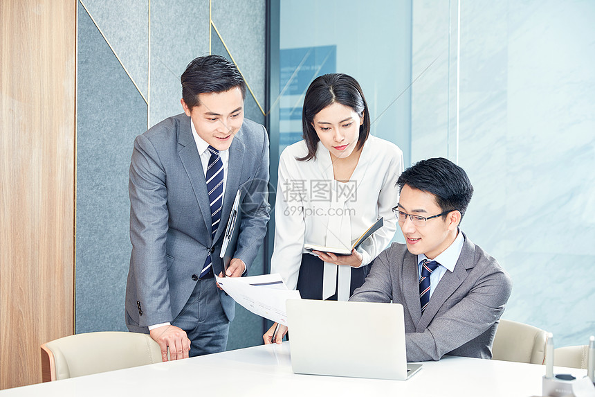 公安网安部门依法查处迪奥(上海)公司未依法履行个人信息保护义务案