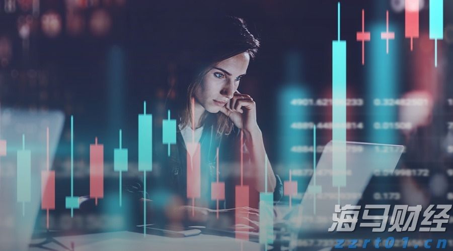 【新春走基层】市高铁汽车站投运后的首场春运