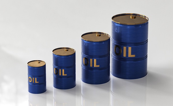 广州白云发生山体滑坡致房屋受损14人被困，已救出7人