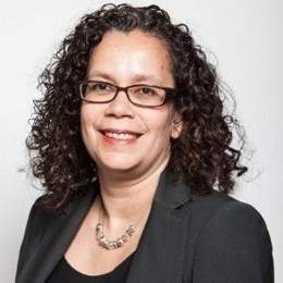 充气水池实训、制作救生浮具……金湾这个社区亲子家庭学习如何防溺水