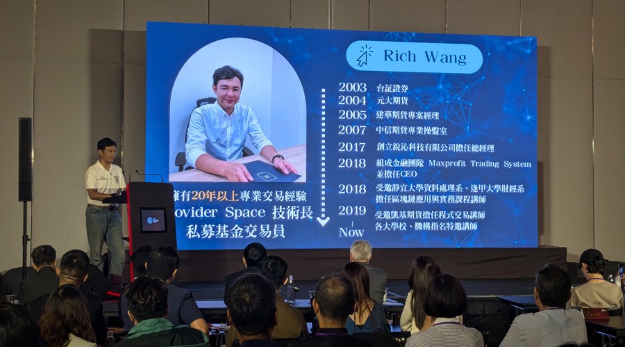 近4700万尾鱼虾苗入海!黄茅海跨海通道项目珠海侧开展生态补偿放流